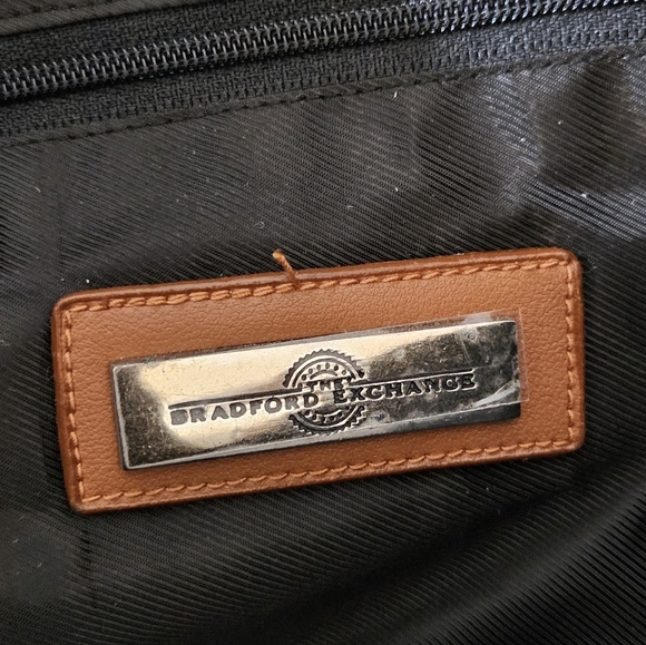 Disney Character Print Black and Tan Women's Bag - Picture 9 of 10